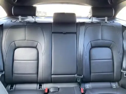 Photo 24 Jaguar F-Pace  P400e Plug-in-Hybrid R-Dynamic SE BVA8 AWD