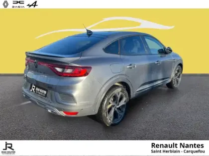 Photo 11 Renault Arkana  1.6 E-Tech hybride 145ch Engineered -22