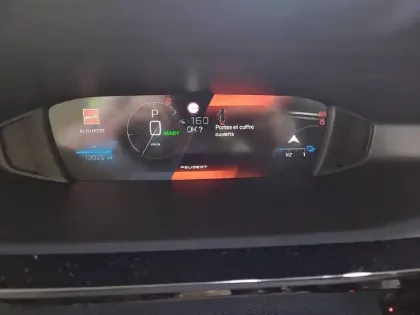 Photo 29 Peugeot 308  Electrique 54 kWh 156ch