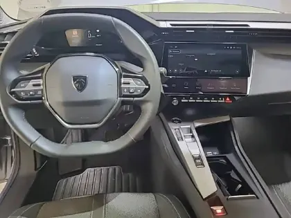 Photo 27 Peugeot 308  Electrique 54 kWh 156ch