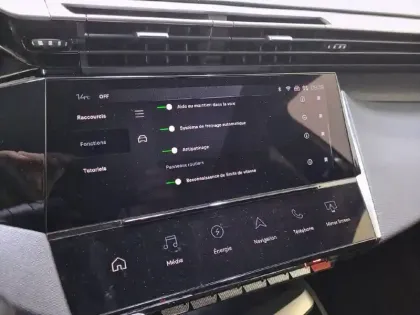 Photo 42 Peugeot 308  Electrique 54 kWh 156ch