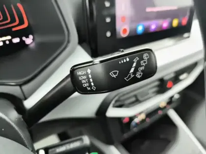 Photo 17 Seat Arona  1.0 TSI 95 ch Start/Stop BVM5 Business