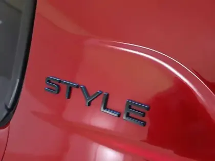 Photo 50 Peugeot 208  PureTech 100 S&S BVM6