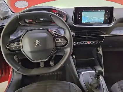 Photo 25 Peugeot 208  PureTech 100 S&S BVM6