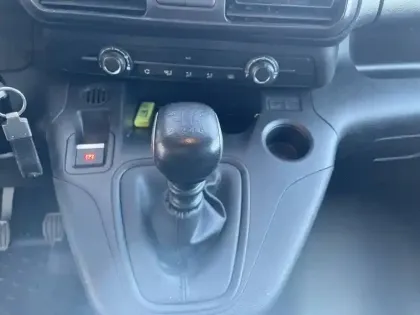 Photo 33 Peugeot Partner  FOURGON M 650 KG BLUEHDI 100 S&S BVM6