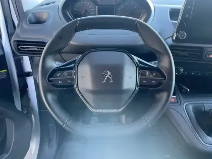 Photo 28 Peugeot Partner  FOURGON M 650 KG BLUEHDI 100 S&S BVM6