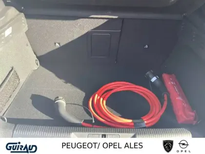 Photo 27 Peugeot 308  Electrique 54 kWh 156ch
