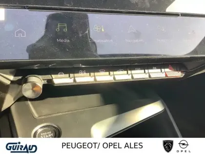 Photo 39 Peugeot 308  Electrique 54 kWh 156ch