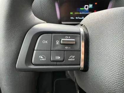 Photo 55 Citroën C4 e- 136 ch Automatique