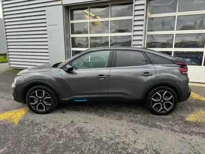 Photo 39 Citroën C4 e- 136 ch Automatique