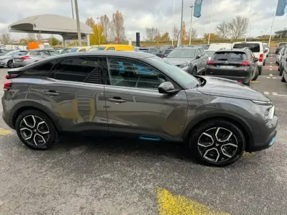 Photo 73 Citroën C4 e- 136 ch Automatique