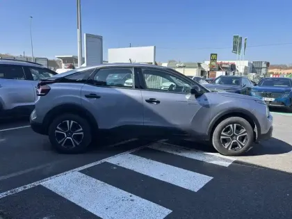 Photo 13 Citroën C4 e- 136 ch Automatique