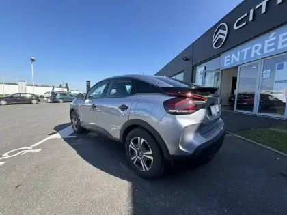 Photo 17 Citroën C4 e- 136 ch Automatique