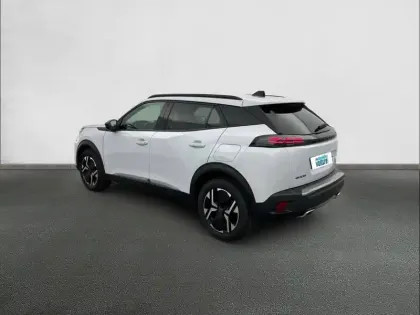 Photo 6 Peugeot 2008  PureTech 130 S&S EAT8