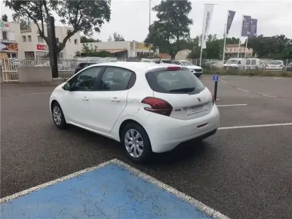 Photo 4 Peugeot 208 PURETECH 82CH S&S BVM5