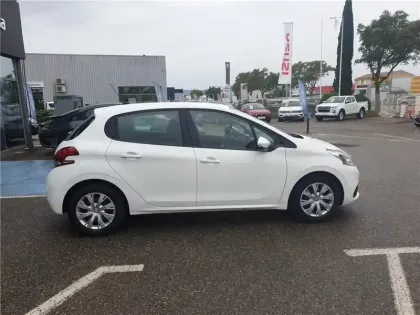 Photo 7 Peugeot 208 PURETECH 82CH S&S BVM5