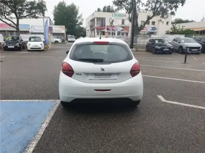 Photo 5 Peugeot 208 PURETECH 82CH S&S BVM5