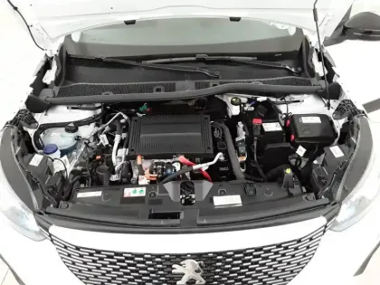 Photo 19 Peugeot 2008  Electrique 136 ch
