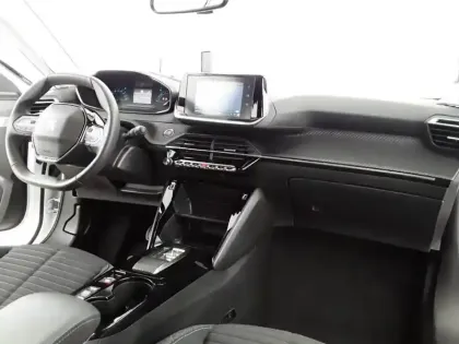 Photo 7 Peugeot 2008  Electrique 136 ch