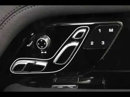 Photo 25 Land rover Range Rover  2.0 P400e 404ch Vogue SWB Mark IX