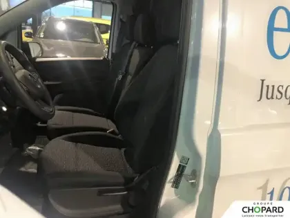 Photo 47 Mercedes Vito E FOURGON 60 KWH LONG FWD