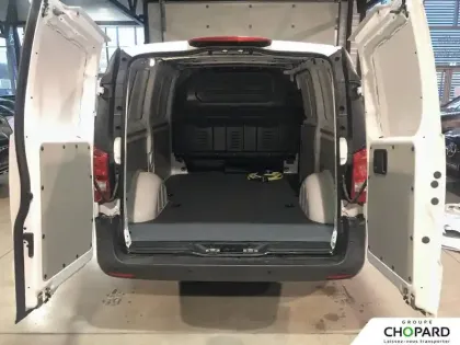 Photo 44 Mercedes Vito E FOURGON 60 KWH LONG FWD