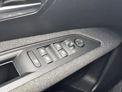 Photo 19 Peugeot 3008  BlueHDi 130ch S&S BVM6 Style