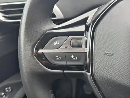 Photo 18 Peugeot 3008  BlueHDi 130ch S&S BVM6 Style