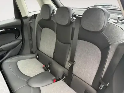 Photo 12 Mini Mini  5 Portes Cooper S 178ch  Edition Greenwich BVA7