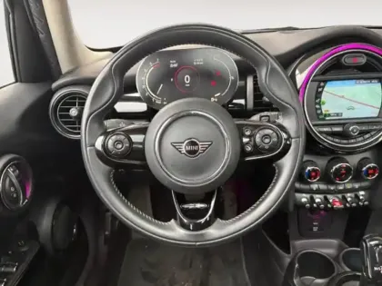Photo 11 Mini Mini  5 Portes Cooper S 178ch  Edition Greenwich BVA7