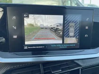 Photo 14 Peugeot 2008  Electrique 136 ch