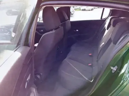 Photo 9 Peugeot 308  PureTech 130ch S&S EAT8