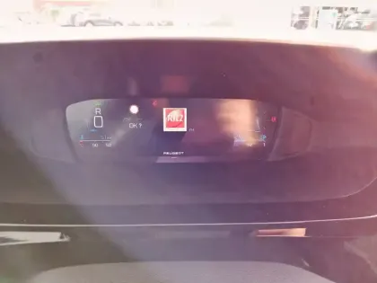 Photo 35 Peugeot 308  PureTech 130ch S&S EAT8