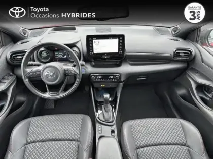 Photo 7 Toyota Yaris  116h Première 5p Attelage