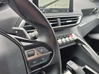 Photo 36 Peugeot 3008  Puretech 130ch S&S EAT8