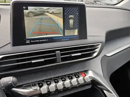 Photo 27 Peugeot 3008  Puretech 130ch S&S EAT8