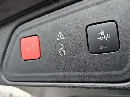 Photo 58 Peugeot 3008  Puretech 130ch S&S EAT8