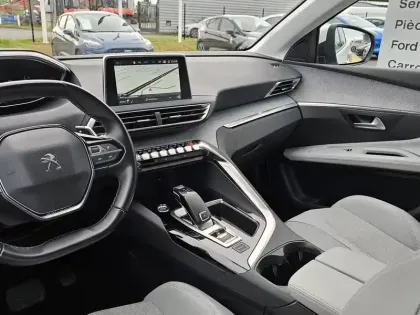 Photo 42 Peugeot 3008  Puretech 130ch S&S EAT8