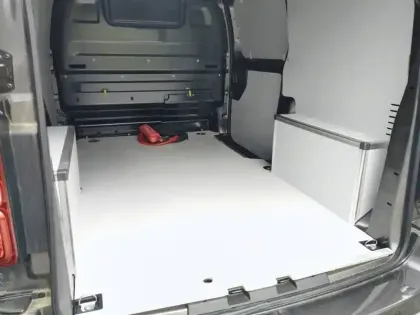 Photo 5 Peugeot Expert  FGN TOLE M ELECTRIQUE 75KWH 136CH