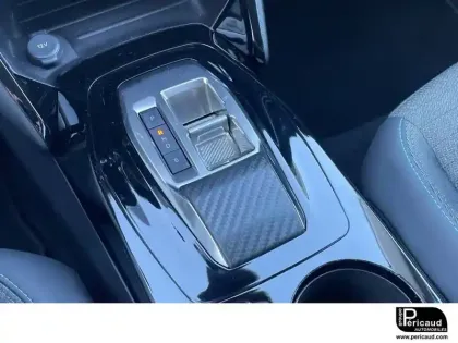 Photo 45 Peugeot 2008  Electrique 136 ch