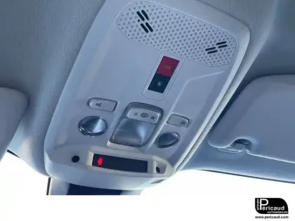 Photo 48 Peugeot 2008  Electrique 136 ch