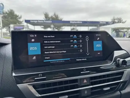 Photo 23 Citroën C4  BlueHDi 130 S&S EAT8