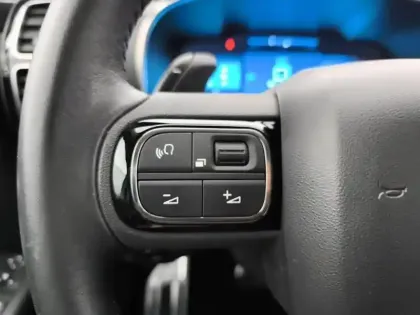 Photo 18 Citroën C5 aircross  Hybride Rechargeable 225 S&S e-EAT8 Shine