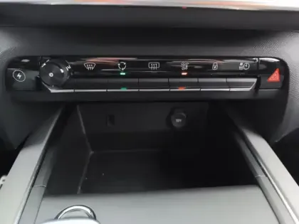 Photo 12 Citroën C5 aircross  Hybride Rechargeable 225 S&S e-EAT8 Shine