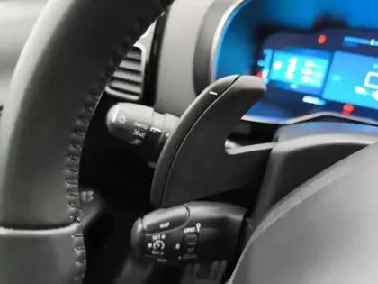 Photo 16 Citroën C5 aircross  Hybride Rechargeable 225 S&S e-EAT8 Shine