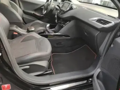 Photo 10 Peugeot 2008  1.2 PureTech 110ch GT Line S&S