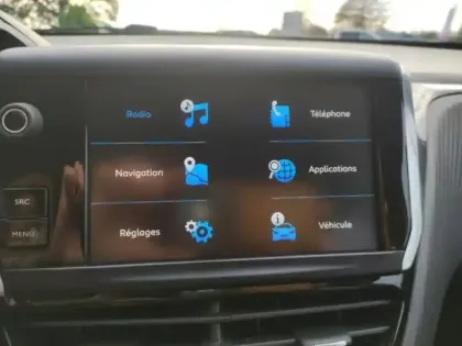 Photo 14 Peugeot 2008  1.2 PureTech 110ch GT Line S&S