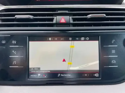 Photo 10 Citroën C4 Picasso  PureTech 130ch Feel S&S