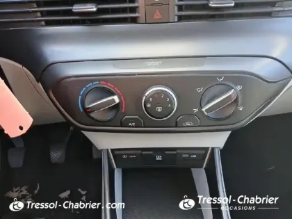 Photo 12 Hyundai I20  1.0 T-GDi 100 Hybrid 48V Intuitive