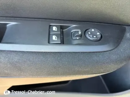 Photo 6 Peugeot 208  PureTech 75 S&S BVM5 Active Business